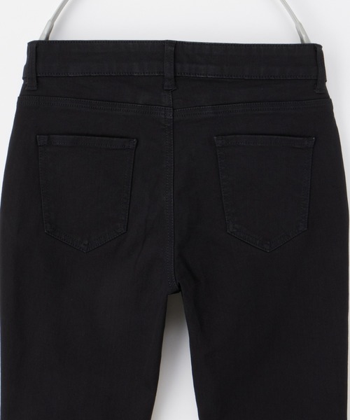Honeys（ハニーズ）の「スリムデニムスキニー（股下６４ｃｍ）（デニムパンツ・レディース・ワンウォッシュ/ブラック・LL/SS/S/M/L）」の17枚目の写真