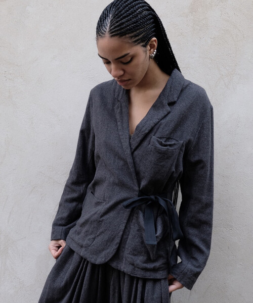 Bshop（ビショップ）の「elsa esturgie | コットンフランネル ラップジャケット WOMEN（テーラードジャケット・レディース・グレー/ネイビー・36）」の15枚目の写真