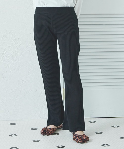 pairmanon(ペアマノン)の「【リンクコーデ】【ママサイズ】リブ編み ニット フレア パンツ(その他パンツ・レディース・ベージュ/ブラウン/グレー/ブラック・M/S)」の5枚目の写真