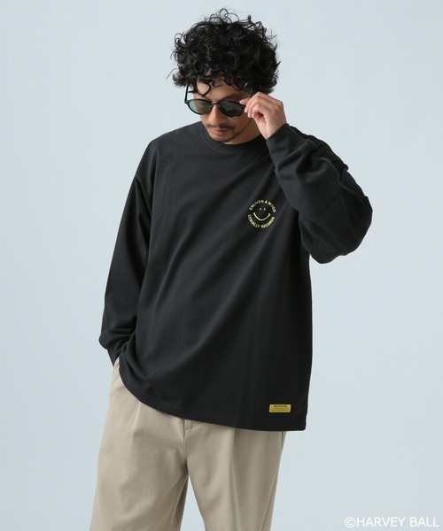 SMILEY FACE(スマイリーフェイス)の「【SMILEY FACE(スマイリーフェイス)】HELLOSMILEY長袖Tシャツ(Tシャツ/カットソー・メンズ・ブラック/グレー/オフホワイト/その他1・MEDIUM/LARGE)」の15枚目の写真