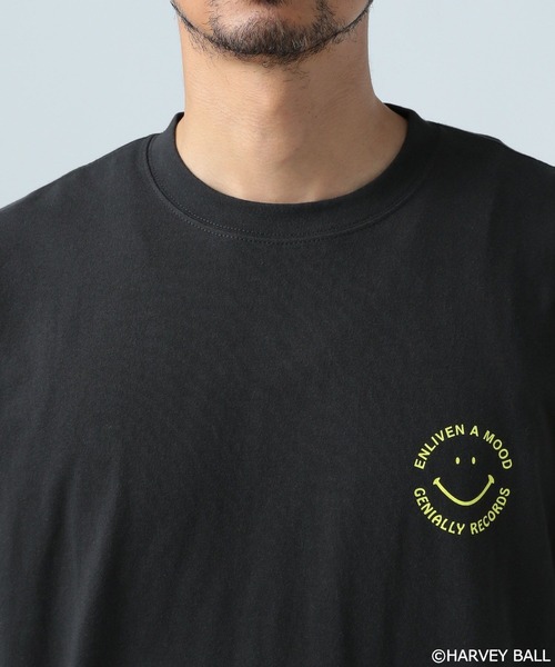SMILEY FACE(スマイリーフェイス)の「【SMILEY FACE(スマイリーフェイス)】HELLOSMILEY長袖Tシャツ(Tシャツ/カットソー・メンズ・ブラック/グレー/オフホワイト/その他1・MEDIUM/LARGE)」の21枚目の写真