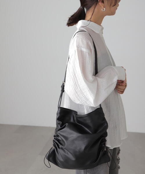 FREE'S MART(フリーズマート)の「◆ドロストトート(トートバッグ・レディース・ホワイト/ブラック・フリ-)」の3枚目の写真