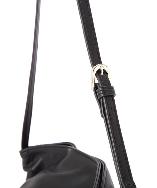 FREE'S MART(フリーズマート)の「◆ドロストトート(トートバッグ・レディース・ホワイト/ブラック・フリ-)」の6枚目の写真