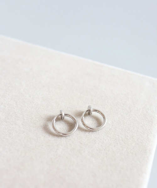 CERCA(チェルカ)の「KAM.accessory/金属アレルギー対応/シンプルミニフープイヤリング(イヤリング・レディース・ゴールド/シルバー・#11/#13/#15/#20)」の8枚目の写真