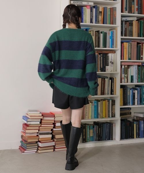 PBLIM(ページボーイリム)の「PBLIM/フェザーボーダーニット(ニット/セーター・レディース・ブルー/グリーン・FREE)」の4枚目の写真