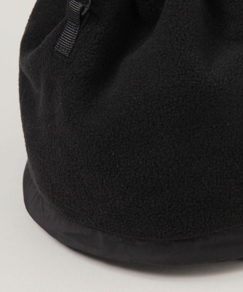 POLeR（ポーラー）の「【POLeR/ポーラー】フリース/ドローストリング巾着ショルダーバッグ（ショルダーバッグ・メンズ・ブラック/パープル/オレンジ・FREE）」の12枚目の写真