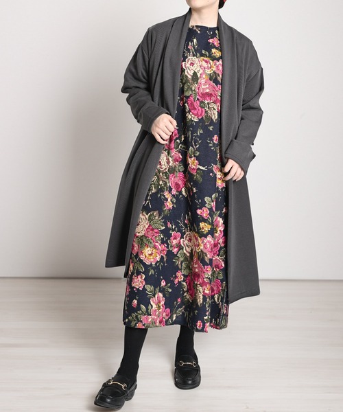 MARAI(マーライ)の「裏起毛トッパーロングカーディガン 長袖(カーディガン/ボレロ・レディース・ブラック/カーキ/ベージュ/チャコール・FREE)」の15枚目の写真