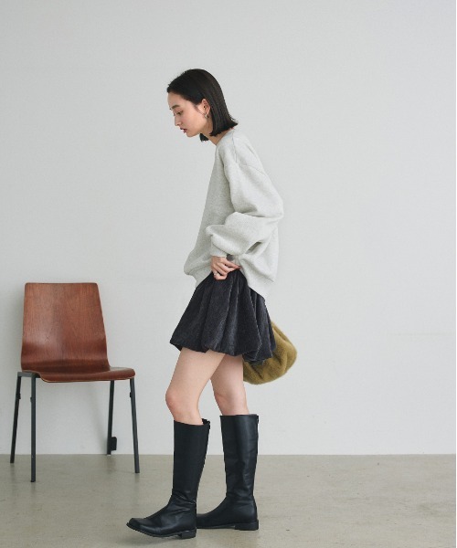 美品　Rene　ベロアバルーンスカート ad thie（アドティエ）の「ベロアタッチ バルーンミニスカート