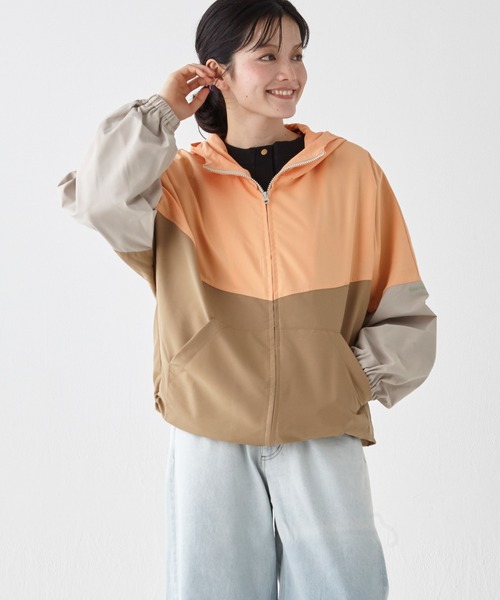 KRIFF MAYER Lady's Collection(クリフメイヤーレディースコレクション)の「花粉ドロップアクティブフードJK(マウンテンパーカー・レディース・ラベンダー/その他5/カラフル/その他6/チャコール/ベージュ・LARGE/MEDIUM)」の15枚目の写真