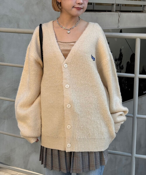 CIAOPANIC（チャオパニック）の「ワンポイント刺繡シャギーニットカーディガン（カーディガン/ボレロ・レディース・レッド/ブラウン/ブラック/アイボリー/ミント・ONE SIZE）」の13枚目の写真