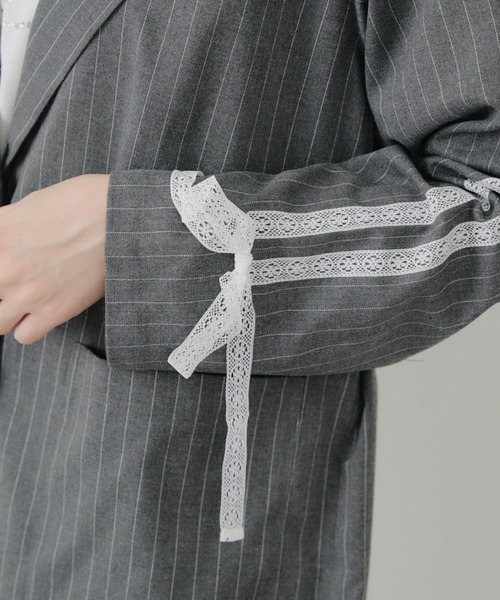 Another Branch olive des olive（アナザーブランチオリーブデオリーブ）の「ベルト付きテーラージャケット（テーラードジャケット・レディース・アイボリー/チャコール/ストライプ・FREE）」の10枚目の写真