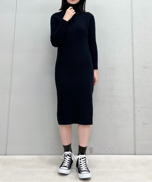 &soiree(アンドソワレ)の「【&soiree】タートルネックリブニットワンピース(CP)(ワンピース・レディース・ベージュ/ブラック/グレー/オフホワイト・FREE)」の10枚目の写真