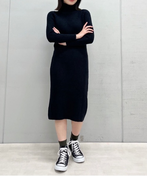 &soiree(アンドソワレ)の「【&soiree】タートルネックリブニットワンピース(CP)(ワンピース・レディース・ベージュ/ブラック/グレー/オフホワイト・FREE)」の13枚目の写真