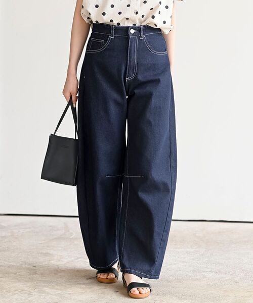 rps（アールピーエス）の「デニムバレルレッグパンツ（デニムパンツ・レディース・ブルー/ブラック/ネイビー・フリー）」の2枚目の写真