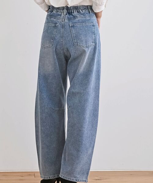 rps（アールピーエス）の「デニムバレルレッグパンツ（デニムパンツ・レディース・ブルー/ブラック/ネイビー・フリー）」の16枚目の写真