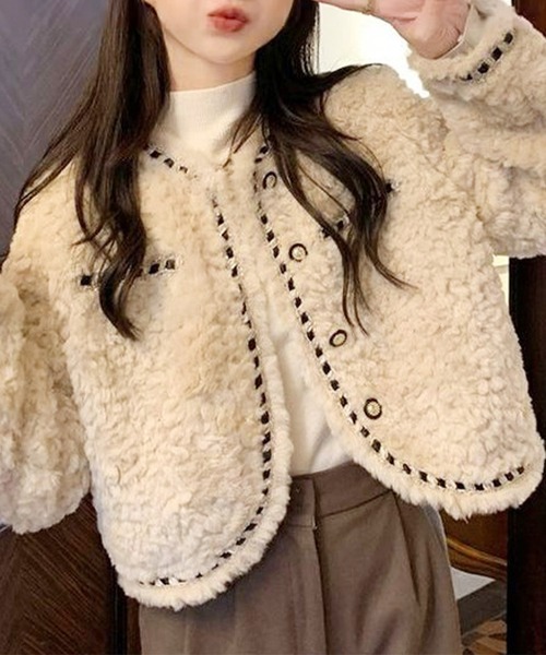 Lace Ladies（レースレディース）の「ジャガード ファー ノーカラー ボタン ジャケット（ノーカラージャケット・レディース・ベージュ・L/M/S）」の7枚目の写真