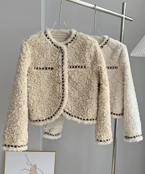 Lace Ladies（レースレディース）の「ジャガード ファー ノーカラー ボタン ジャケット（ノーカラージャケット・レディース・ベージュ・L/M/S）」の11枚目の写真
