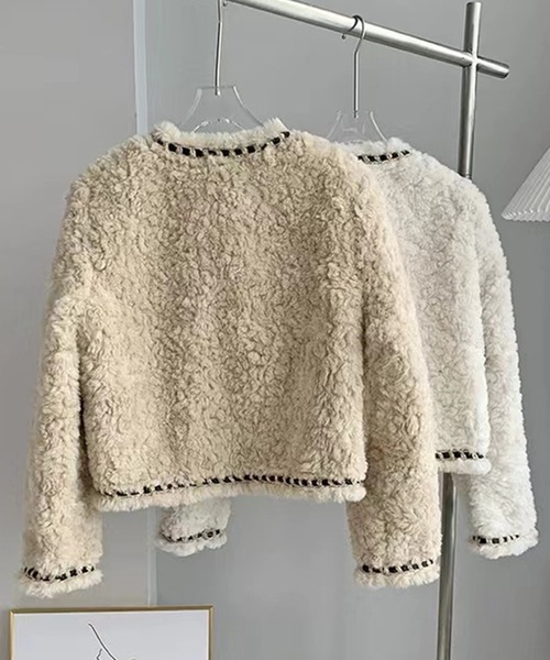 Lace Ladies（レースレディース）の「ジャガード ファー ノーカラー ボタン ジャケット（ノーカラージャケット・レディース・ベージュ・L/M/S）」の12枚目の写真