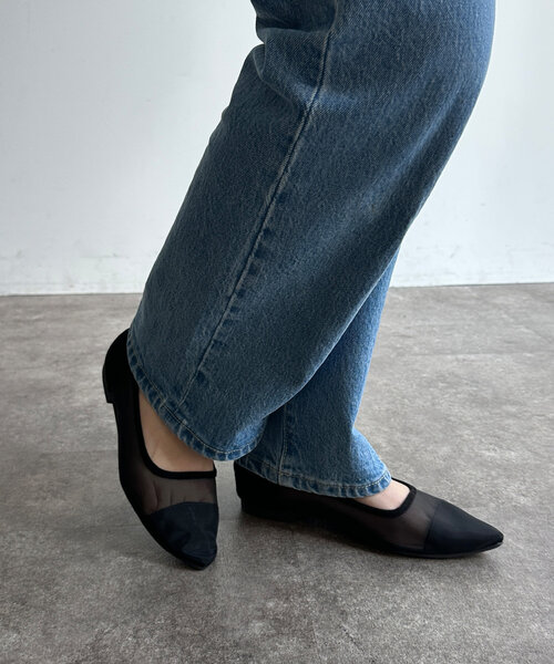 Chez toi(シェトワ)の「チュールフラットシューズ(パンプス・レディース・ブラック/ブラック系その他/ベージュ・SMALL/MEDIUM/LARGE)」の22枚目の写真