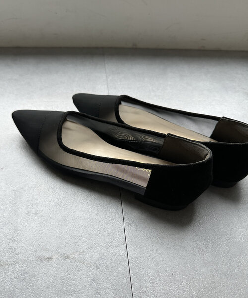 Chez toi(シェトワ)の「チュールフラットシューズ(パンプス・レディース・ブラック/ブラック系その他/ベージュ・SMALL/MEDIUM/LARGE)」の20枚目の写真