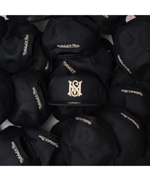 Mitchell&Ness（ミッチェル&ネス）の「Mitchell＆Ness×MFC STORE ORIGINAL MS LOGO CHAIN STITCH 5PANEL SNAPBACK CAP（キャップ・メンズ・ブラック・FREE）」の11枚目の写真