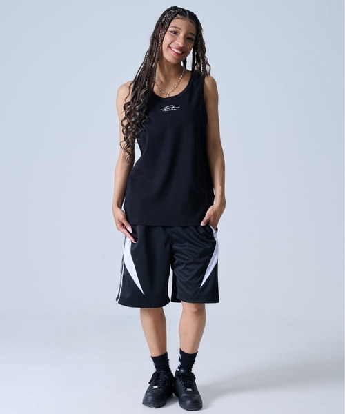 FUBU（ フブ）の「FUBU フブ ブランド 筆記体 ロゴ 刺繍 Uネック タンクトップ インナーシャツ（タンクトップ・メンズ・ホワイト/ブラック・M/L/XL/XXL）」の17枚目の写真