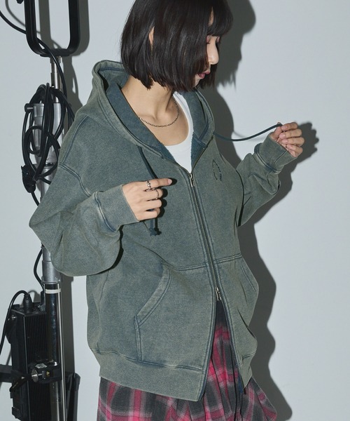 Anchor Smith（アンカー スミス）の「ヴィンテージ加工サークルロゴ刺繍 ダブルジップパーカー（パーカー・レディース・ブラック/ワイン/ブラウン/ネイビー/チャコール/ライトグレー/杢グレー・M/L）」の17枚目の写真