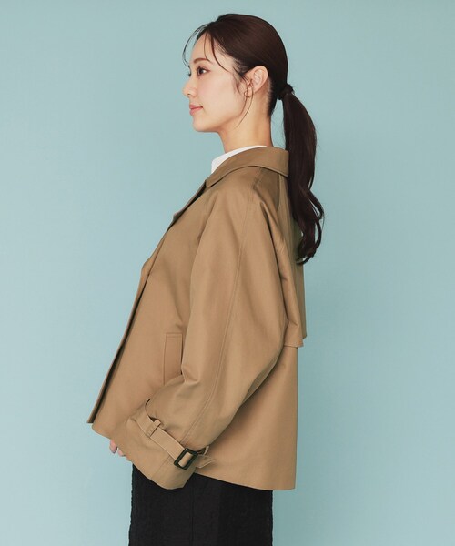 index（インデックス）の「キャンディースリーブショートトレンチコート【洗濯機洗い可/撥水/静電気防止】（トレンチコート・レディース・ネイビー/ベージュ・00）」の16枚目の写真