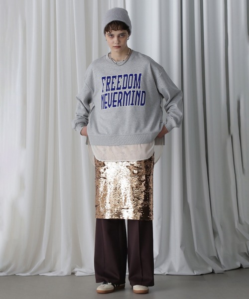 ROSE BUD(ローズバッド)の「(OKIRAKU×ROSEBUD)FROCKY PRINT DOCKING HEM SWEAT(スウェット・レディース・グレー/ホワイト・ONE SIZE)」の15枚目の写真