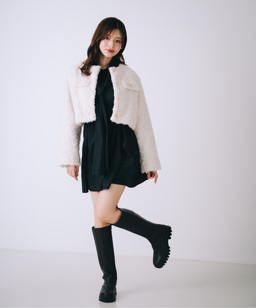 SELFIST(セルフィスト)の「【GLOW掲載】マルチWAYリボン付きウエストタックミニワンピース ミニ丈 ボリューム袖 ボウタイワンピ(ワンピース・レディース・ホワイト/ブルー/ブラック・38/36)」の19枚目の写真