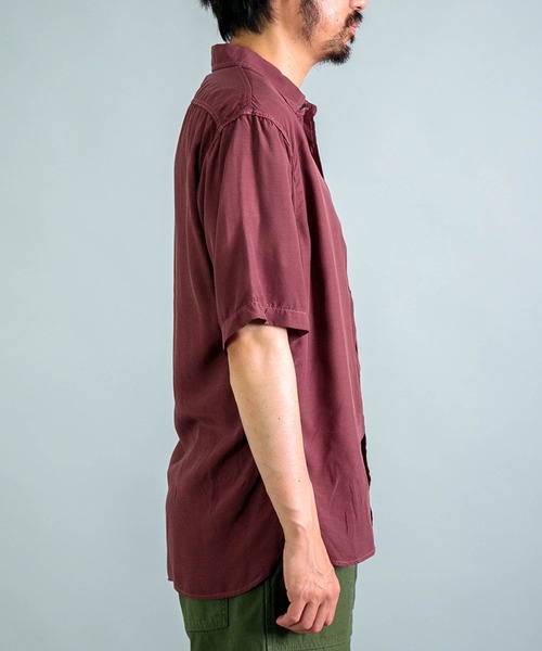 OMNIGOD（オムニゴッド）の「[OMNIGOD mens / オムニゴッド] レーヨンキュプラシルク ショートスリーブワイドスプレッドシャツ（シャツ/ブラウス・メンズ・ボルドー/ミント/チャコールグレー・2/3/4）」の18枚目の写真