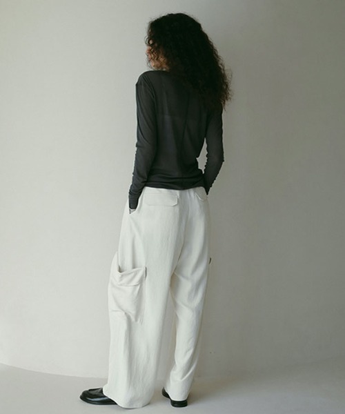 ETRE TOKYO(エトレトウキョウ)の「リラクシーカーゴパンツ(カーゴパンツ・レディース・チャコール/ネイビー/オフホワイト・S/M)」の9枚目の写真