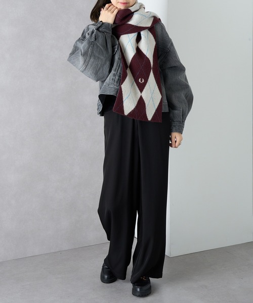 FRED PERRY（フレッドペリー）の「【FRED PERRY】BRUSHED ARGYLE SCARF アーガイルニットマフラー ギフト プレゼント C1133（マフラー・メンズ・アイボリー/ブラック・FREE）」の16枚目の写真