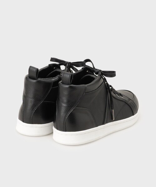 tk.TAKEO KIKUCHI(ティーケータケオキクチ)の「ジップミドルスニーカー(スニーカー・メンズ・オフホワイト/ブラック・55/65/75)」の6枚目の写真