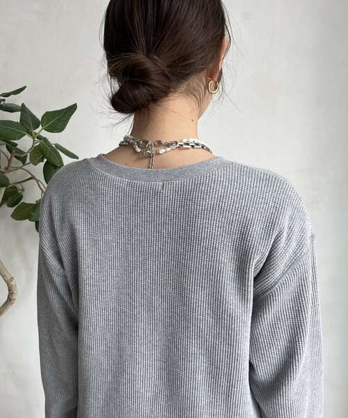 DouDou(ドゥドゥ)の「ワッフルヘンリー(Tシャツ/カットソー・レディース・ホワイト/グレー/チャコールグレー・FREE)」の4枚目の写真