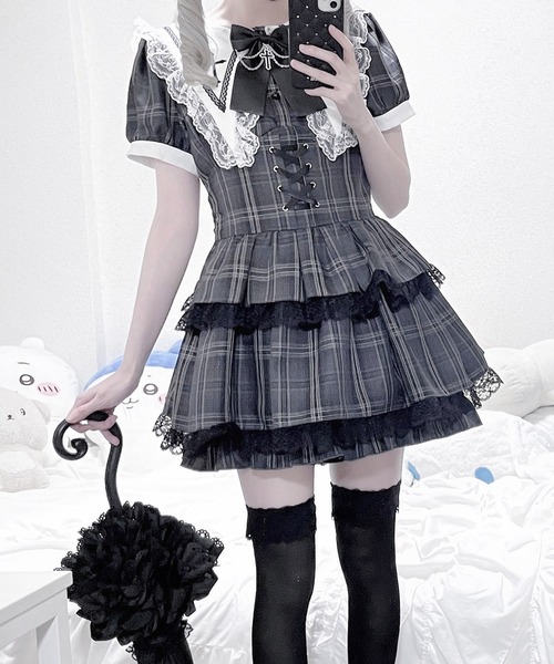 MA*RS（アメーバーマーズ）の「クロス刺繍3段フリルセットアップ 2点