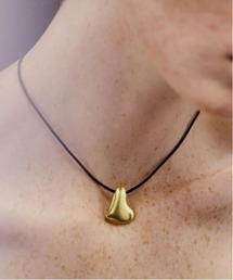 Kinetics（キネティクス）の「LAPUIS Heart cord necklace（ラピュイ ハート コード ネックレス）（ネックレス）」