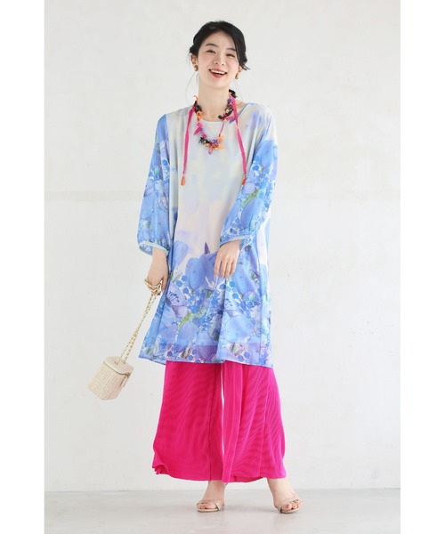 cawaii(カワイイ)の「華のあるオシャレを 素敵なわたし チュニック(チュニック・レディース・グレー/ブルー・FREE)」の4枚目の写真
