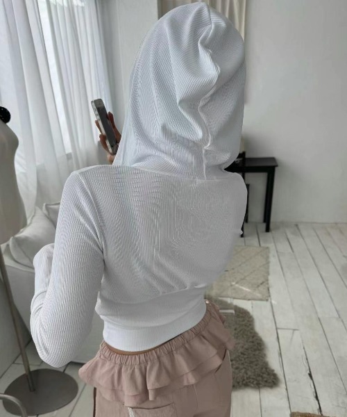Y2K SYNAPSE FACTORY(ワイツーケー シナプスファクトリー)の「【前ポケット付き】リブ ソフトフーディTOPS(Tシャツ/カットソー・レディース・ブラック/ホワイト/ベージュ・FREE)」の8枚目の写真