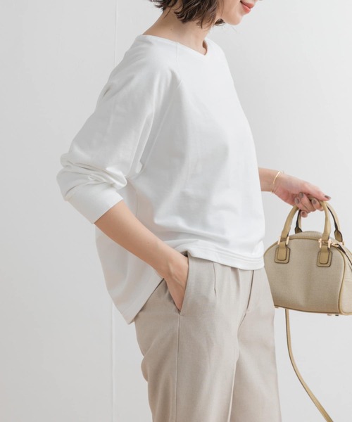 URBAN RESEARCH DOORS(アーバンリサーチドアーズ)の「『UR GREEN』ミニ裏毛ラグランプルオーバー(Tシャツ/カットソー・レディース・ピンク/オフホワイト/ブラック・MEDIUM)」の11枚目の写真
