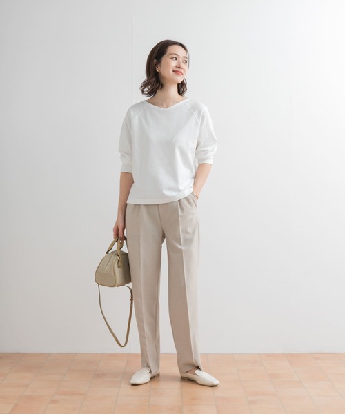 URBAN RESEARCH DOORS(アーバンリサーチドアーズ)の「『UR GREEN』ミニ裏毛ラグランプルオーバー(Tシャツ/カットソー・レディース・ピンク/オフホワイト/ブラック・MEDIUM)」の15枚目の写真