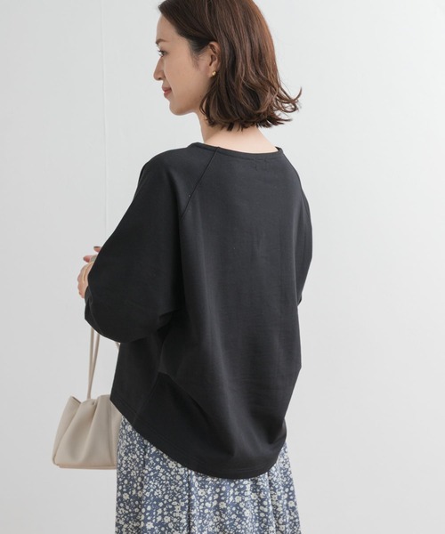 URBAN RESEARCH DOORS(アーバンリサーチドアーズ)の「『UR GREEN』ミニ裏毛ラグランプルオーバー(Tシャツ/カットソー・レディース・ピンク/オフホワイト/ブラック・MEDIUM)」の19枚目の写真