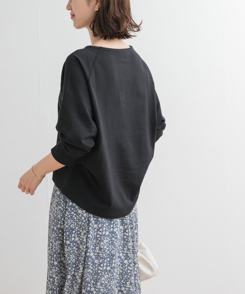 URBAN RESEARCH DOORS(アーバンリサーチドアーズ)の「『UR GREEN』ミニ裏毛ラグランプルオーバー(Tシャツ/カットソー・レディース・ピンク/オフホワイト/ブラック・MEDIUM)」の20枚目の写真