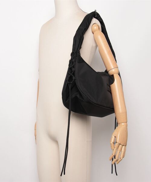 HUNTER】 TRAVEL HOBO SLING トラベルホーボースリング