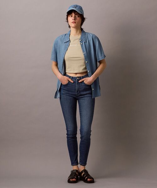 Calvin Klein（カルバン・クライン）の「テンセル デニムシャツ（シャツ/ブラウス・レディース・ブルー・M/XS/S）」の6枚目の写真