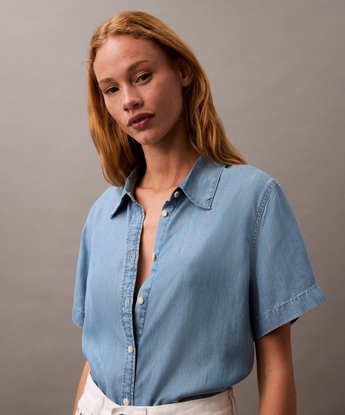 Calvin Klein（カルバン・クライン）の「テンセル デニムシャツ（シャツ/ブラウス・レディース・ブルー・M/XS/S）」の13枚目の写真