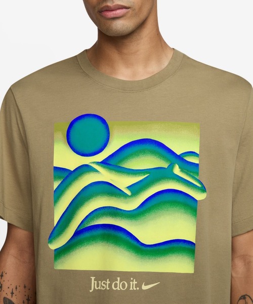 セール】ナイキ スポーツウェア Tシャツ / Nike Sportswear T