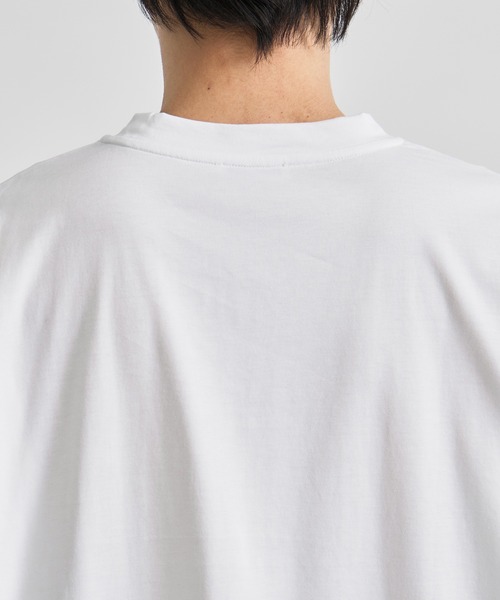 ATON（エイトン）の「【ATON / エイトン】SUVIN 60/2 OVERSIZED T-SHIRT（Tシャツ/カットソー・メンズ・ブラック/ホワイト/グリーン/ワインレッド・2/4/6）」の9枚目の写真