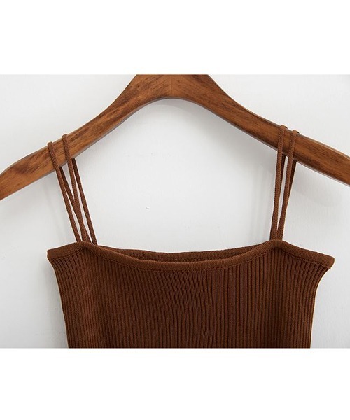 urge：（アージコロン ）の「【URGE：】☆CanCam掲載アイテム☆ レーヨン リブ キャミソール（キャミソール・レディース・ブラウン/ブラック/オフホワイト/ブルー/ライトグリーン/ピンク/ベージュ・SMALL/LARGE/MEDIUM）」の22枚目の写真