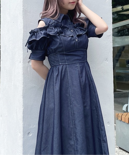 セール】肩開きフリルロングワンピース（ワンピース）｜abc une